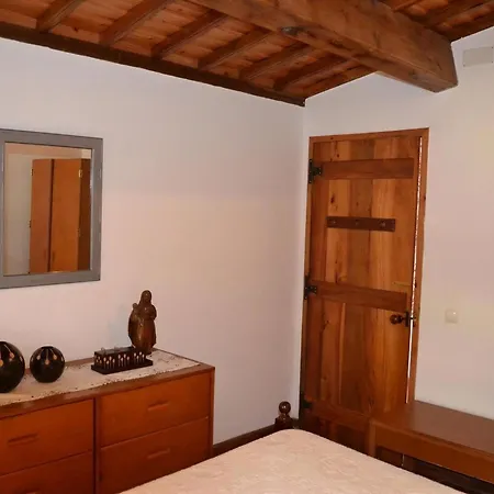 Holiday home Haus Douce Feteira (Terceira)